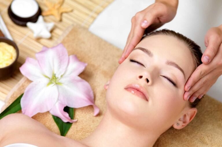 What Are The Effective Facial Massage Benefits