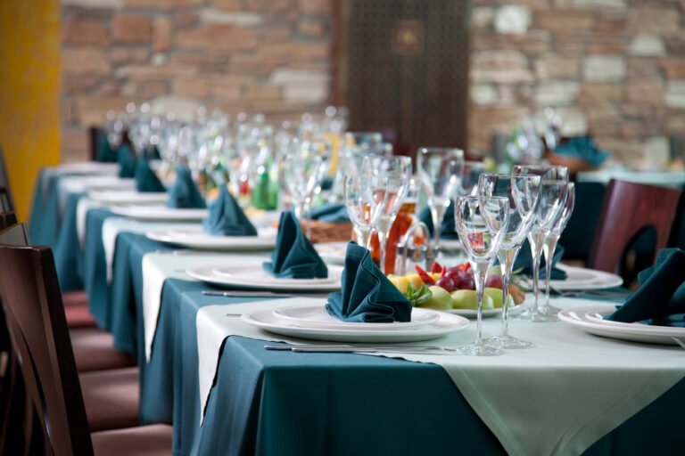 The Importance of High-Quality Linens for Your Restaurant