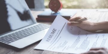 writing a volunteer resume