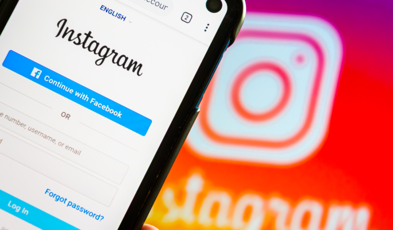 Top 11 Tips on How to Promote Amazon Products on Instagram