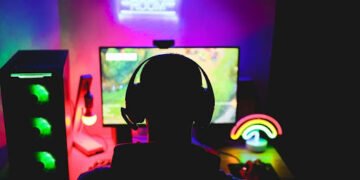 playing games online