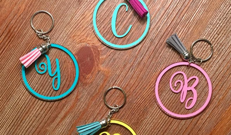 Find Out Massive Collection of the Acrylic Keychain to Order with Different Shape Size