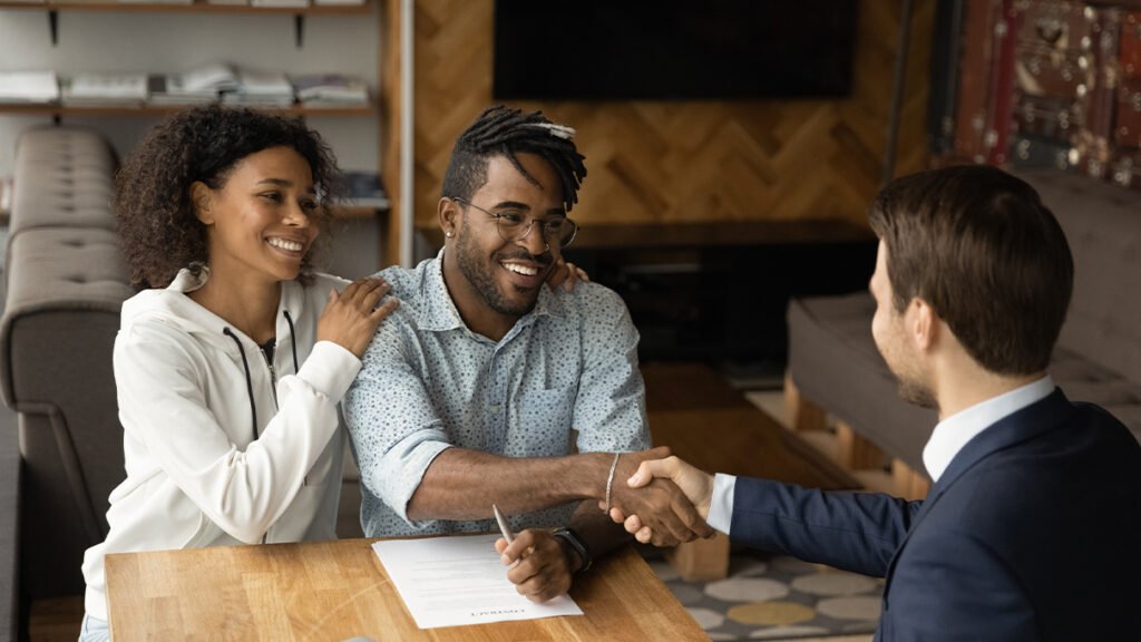 The Benefits of Working with a Local Lender