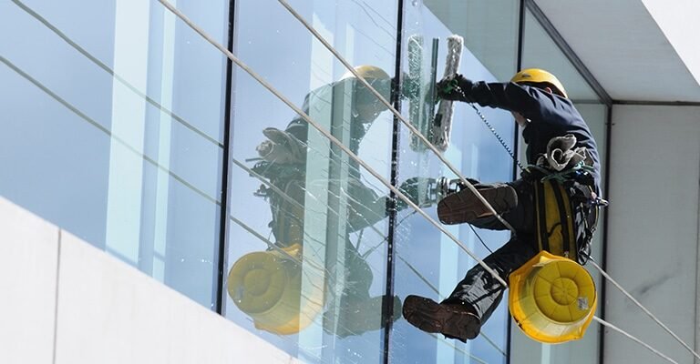 How Commercial Window Cleaning Can Boost Curb Appeal