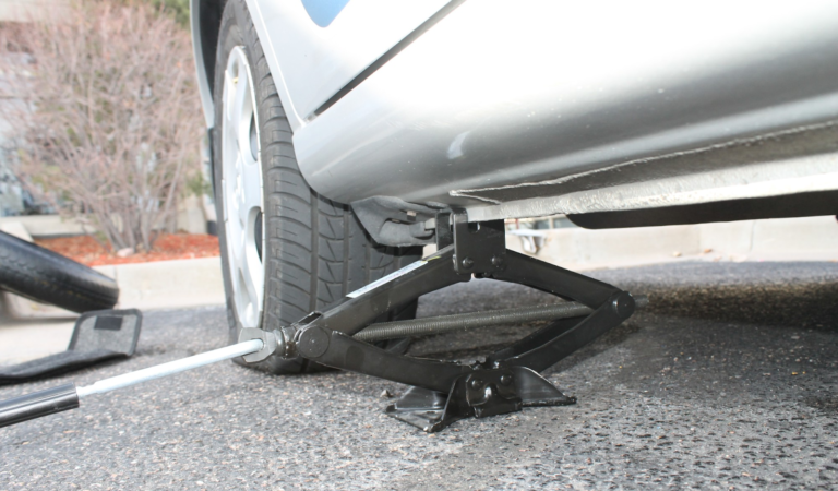 <strong>3 Benefits of Mobile Tire Repair Services</strong>