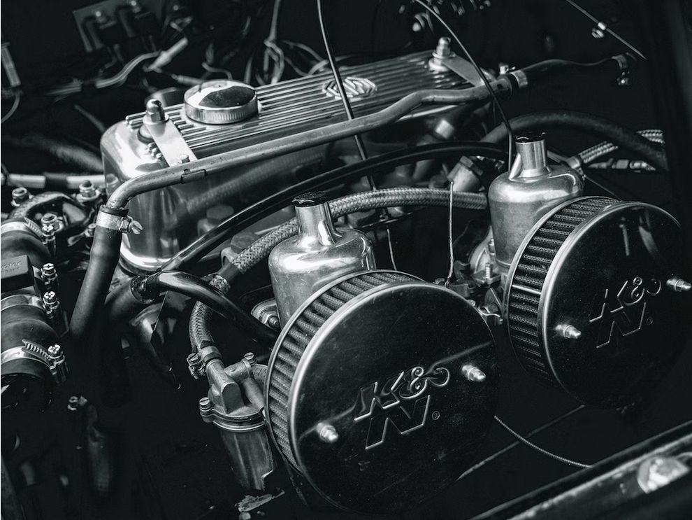 a black and white photo of an engine generator