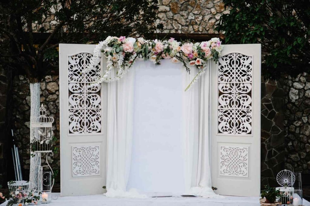 DIY Photo Booth wedding stage decoration