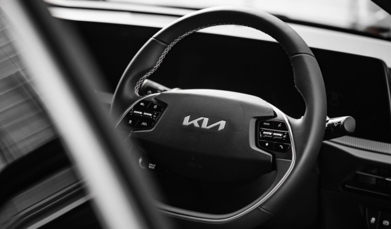 Driving Happiness: Discovering the Best Kia Dealership Brisbane