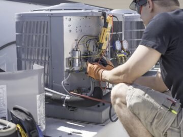 HVACR Technicians