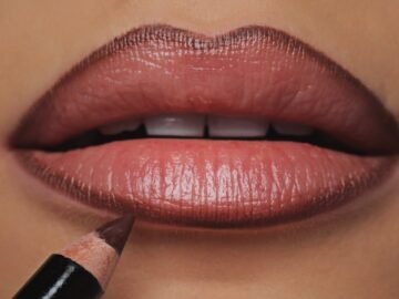 Lip Liner