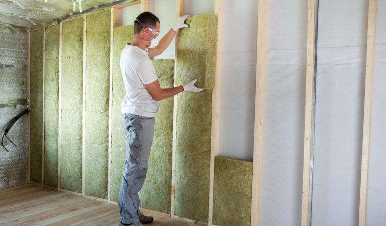 How Thermal Wall Insulation Reduces Heating and Cooling Costs