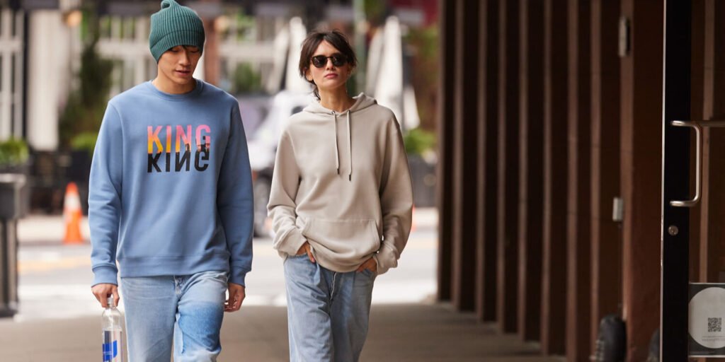Sweatshirt
