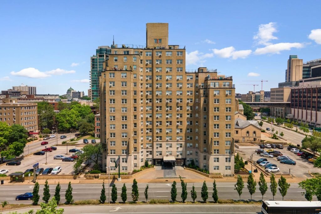 Montclair Apartments
