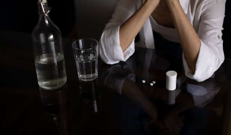 Do I Need Alcohol Rehab? Signs to Watch For