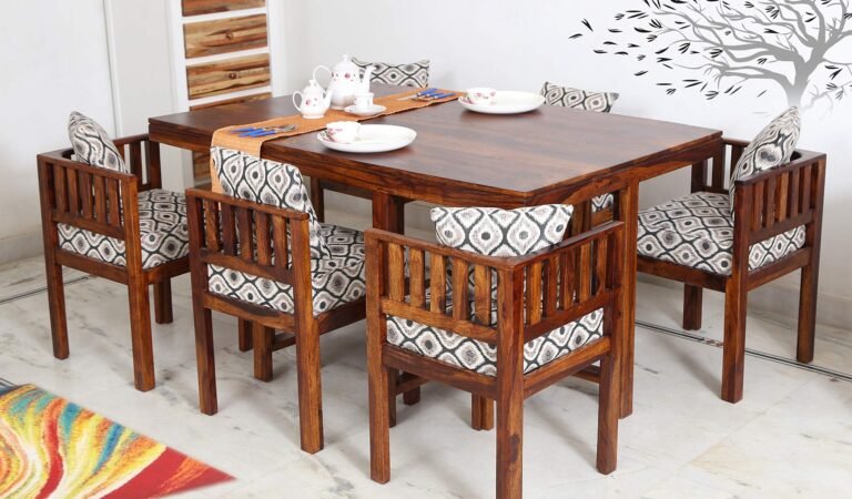 What to Look for When Buying a Dining Table in Dubai?