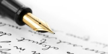 Handwritten Letters in a Digital Age