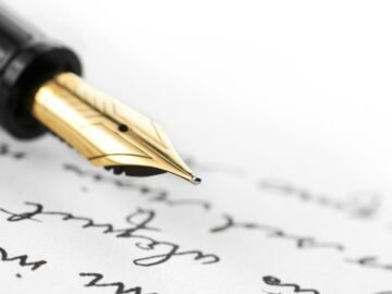 Handwritten Letters in a Digital Age