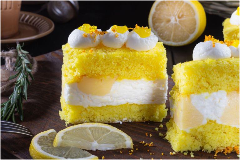 Icing Lemon Cake