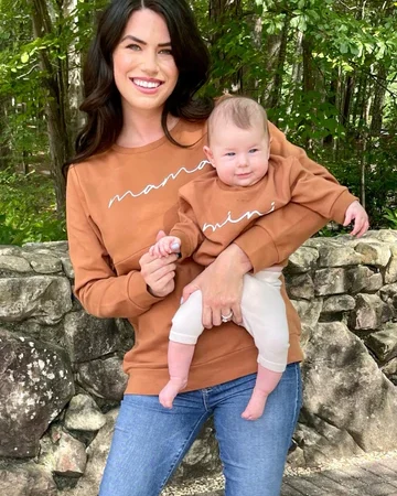 Functional And Stylish: Nursing Tops Every New Mom Will Love