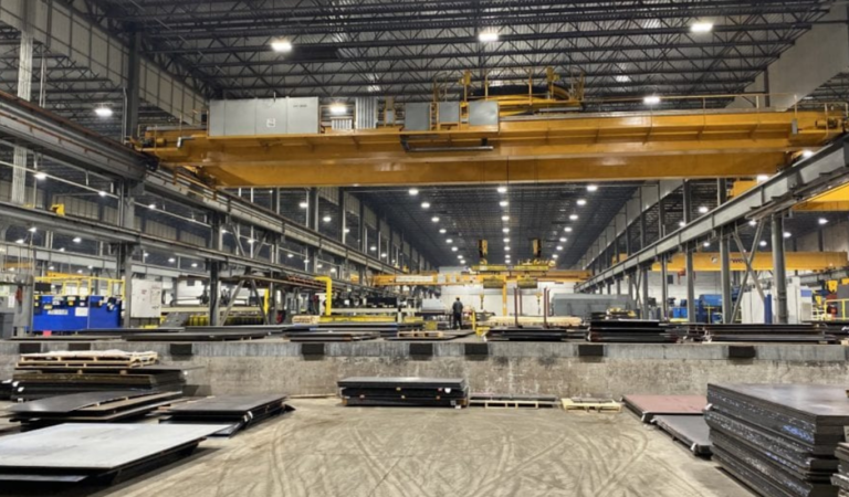 Long-Lasting and Low Maintenance: Why LED is Ideal for Warehouses Long-Lasting and Low Maintenance: Why LED is Ideal for Warehouses