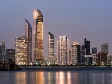 Hotels Along Dubai Creek
