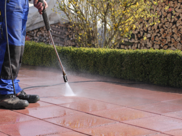 Seasonal Pressure Washing Services