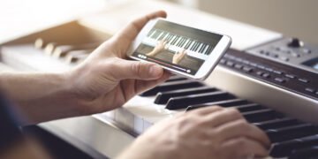 Online Keyboard Lesson Platforms