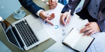 Businesses Achieve Zero Downtime in a 24/7 Global Market