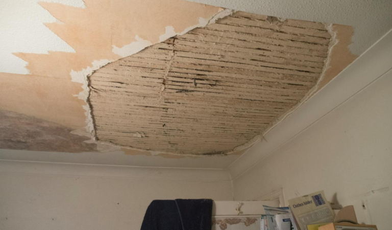 How Miami Weather Makes Roof Leak Insurance Claims Inevitable