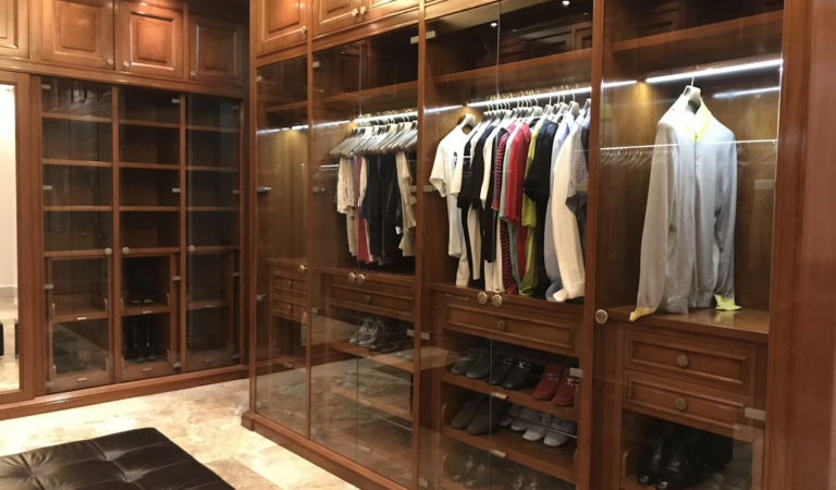 Expert Tips for Designing Functional Custom Closets at Home
