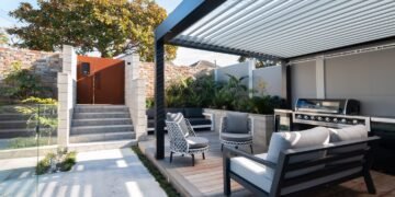 Outdoor Living Space Designs