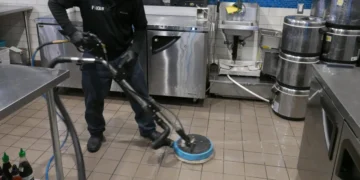 Restaurant deep cleaning service