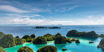 Sailing Indonesia