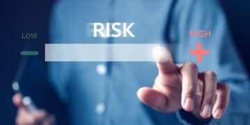 life insurers assess risk