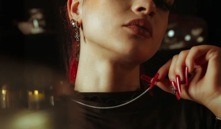 Chains That Define Your Style: From Subtle to Statement Pieces