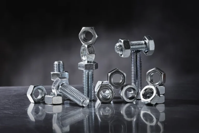 Nut & Bolt