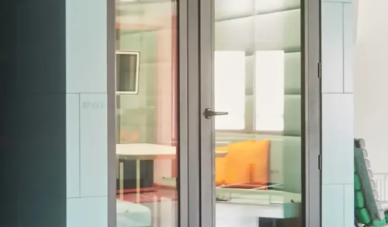 How Meeting Booths Facilitate Team Collaboration