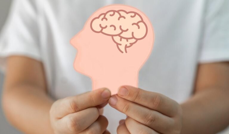 Supporting Critical Research: How Research Foundations Drive Alzheimer’s Breakthroughs