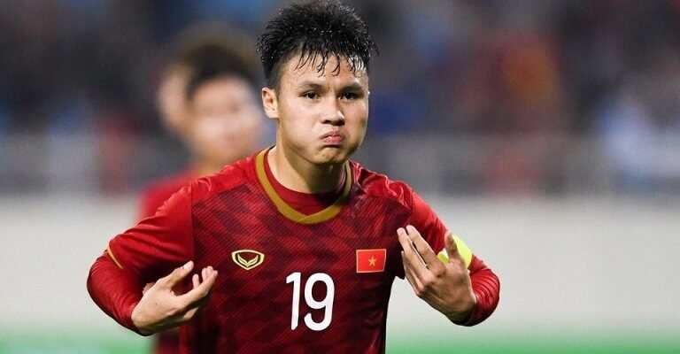 Nguyen Quang Hai captures hearts with every touch on the ball