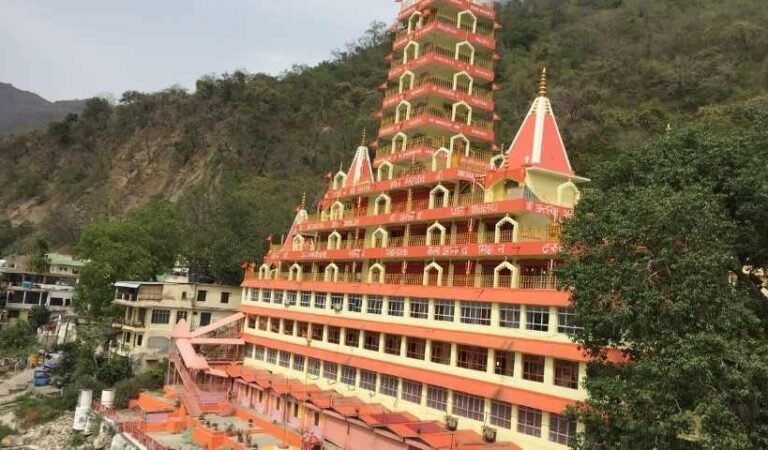 Why Yoga Teacher Training Course at Arogya Yoga School in Rishikesh