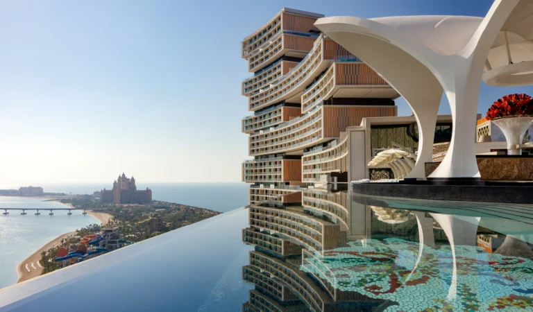Mistakes to Avoid When Choosing a Five Star Hotel in Dubai for a Luxury Stay