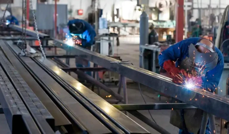 Top Benefits of Steel Fabrication in Modern Construction Projects