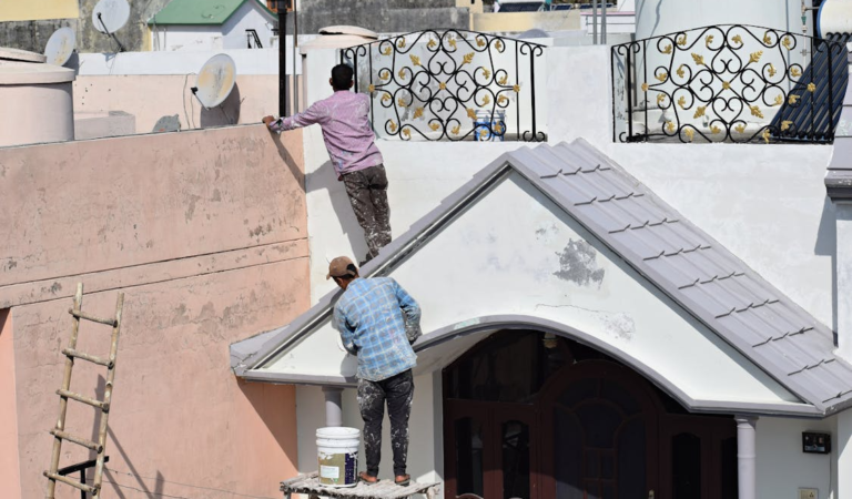 How to Prepare the Exterior of a Home Before a Fresh Coat of Paint