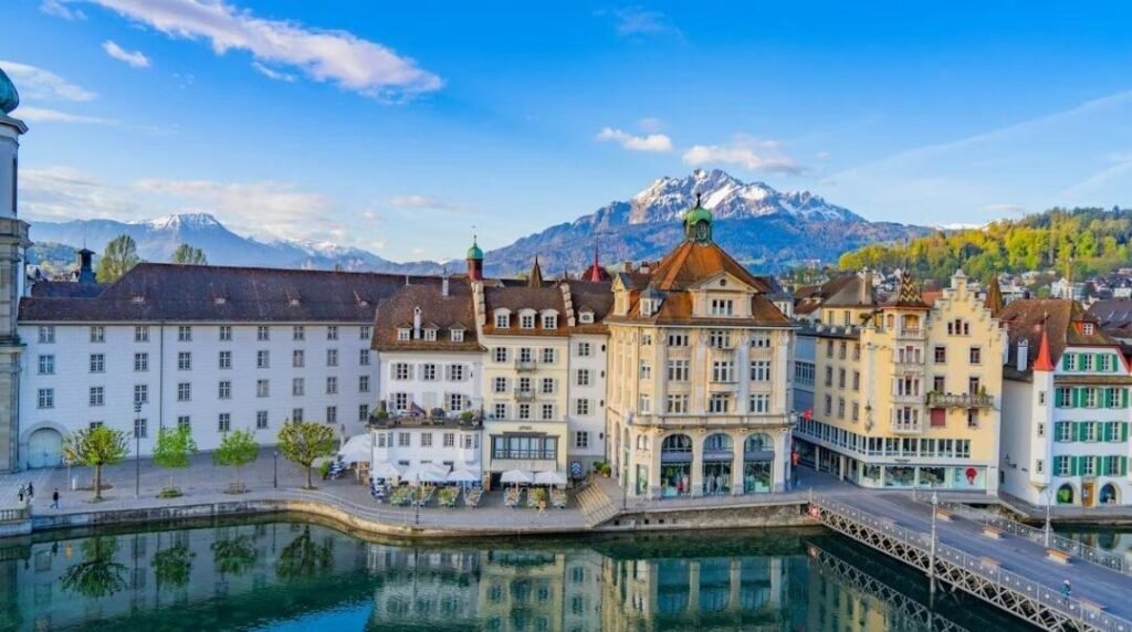 Lucerne Grand