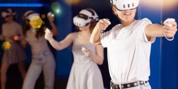 VR