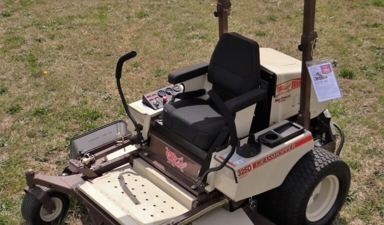Ways to Stay Refreshed and Comfortable on Outdoor Worksites