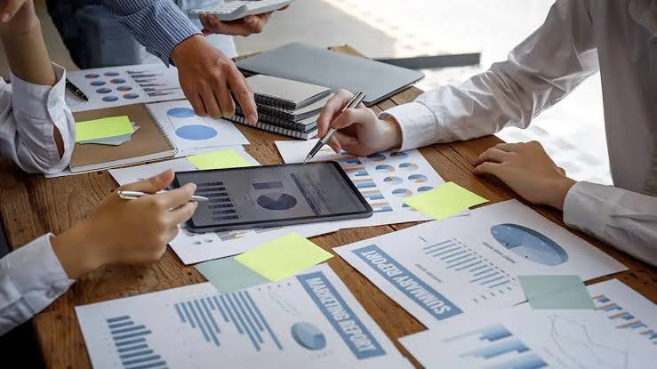 How Management Teams Can Turn Financial Reports Into Better Operating Decisions